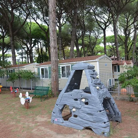 Holiday home Holiday Camping Mare E Pineta 3