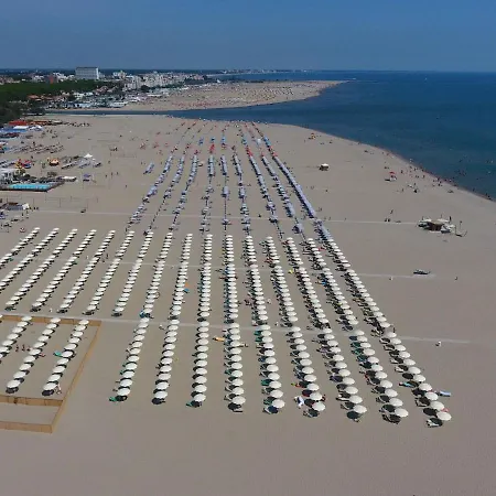Holiday Camping Mare E Pineta 3 * Porto Garibaldi